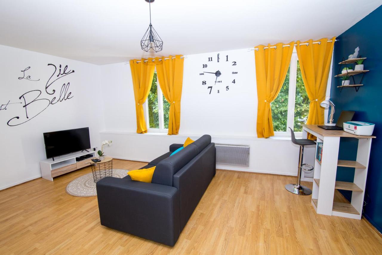 Coeur De Ville I 50M² I Netflix I Lit Queen Size Санс Екстериор снимка