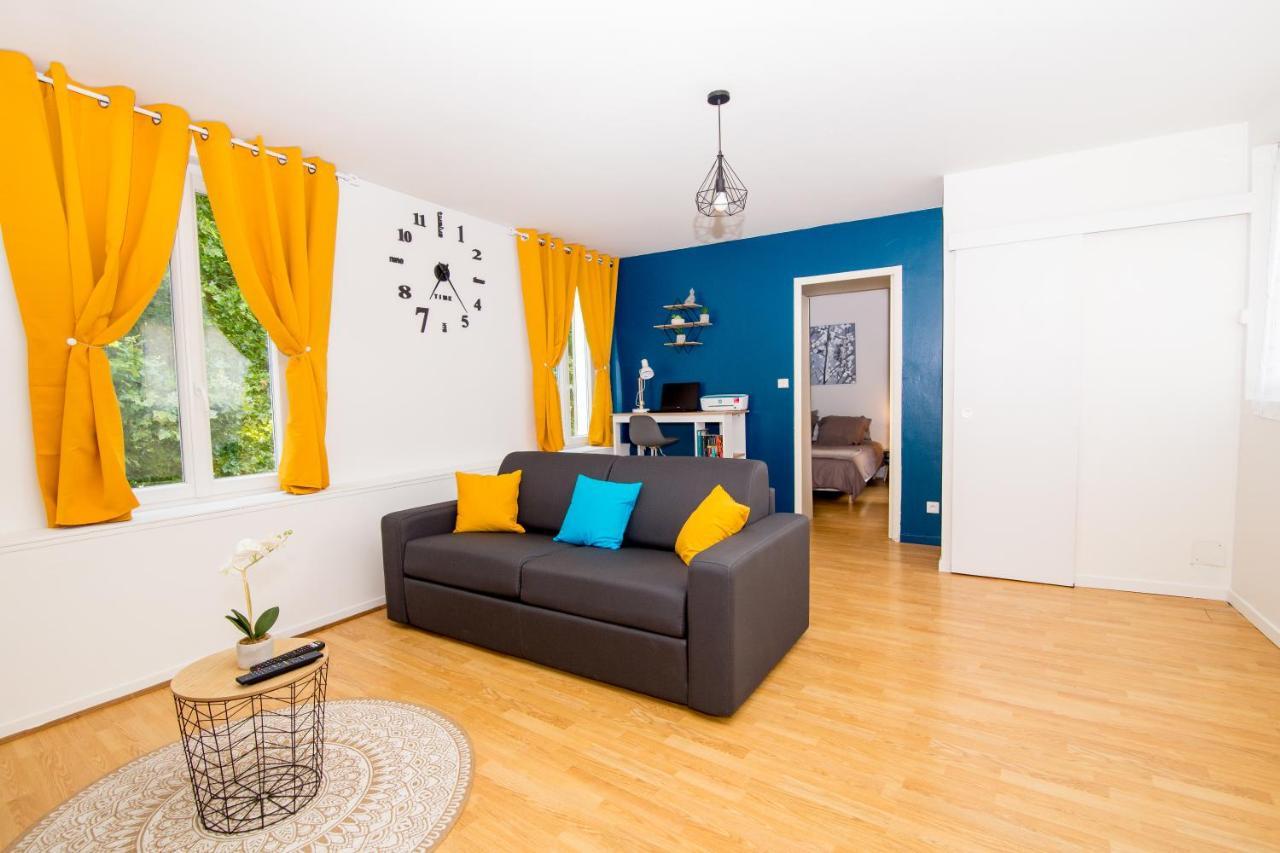 Coeur De Ville I 50M² I Netflix I Lit Queen Size Санс Екстериор снимка
