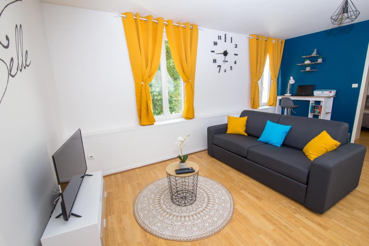 Coeur De Ville I 50M² I Netflix I Lit Queen Size Санс Екстериор снимка